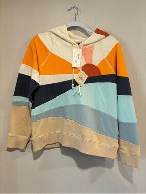 Faherty Sunset Sol Hoodie NWT Size M Coastal Surf Pullover $178